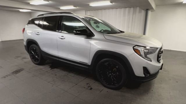 Certified 2021 GMC Terrain SLT w/ Elevation Edition AWD/4WD image 2