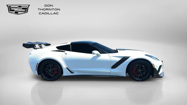 Used 2019 Chevrolet Corvette ZR1 RWD image 6
