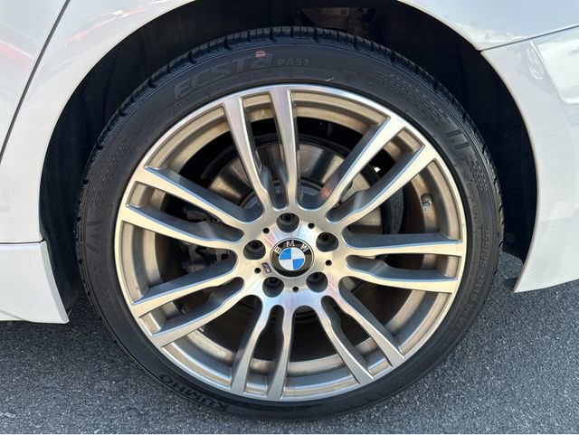 Used 2017 BMW 340i Sedan image 9