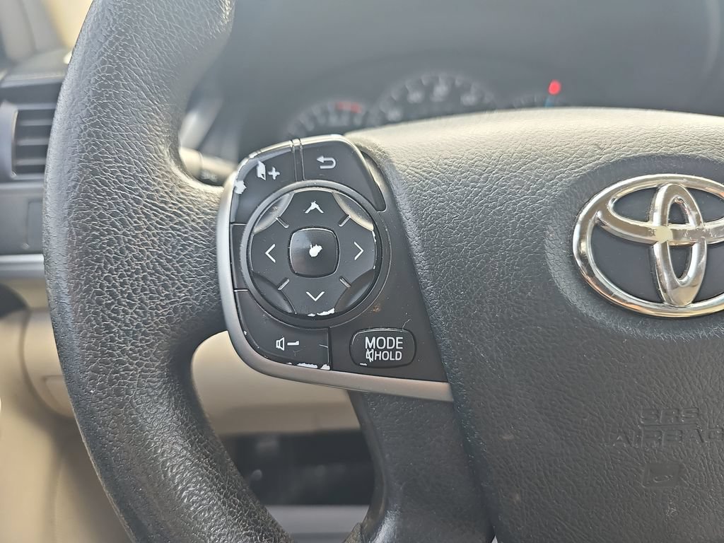 Used 2013 Toyota Camry FWD image 17