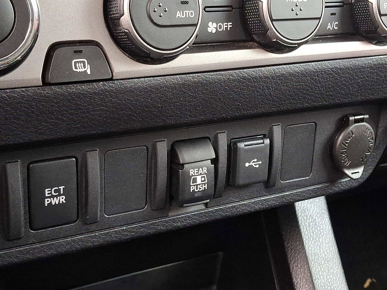 Used 2021 Toyota Tacoma SR5 image 22