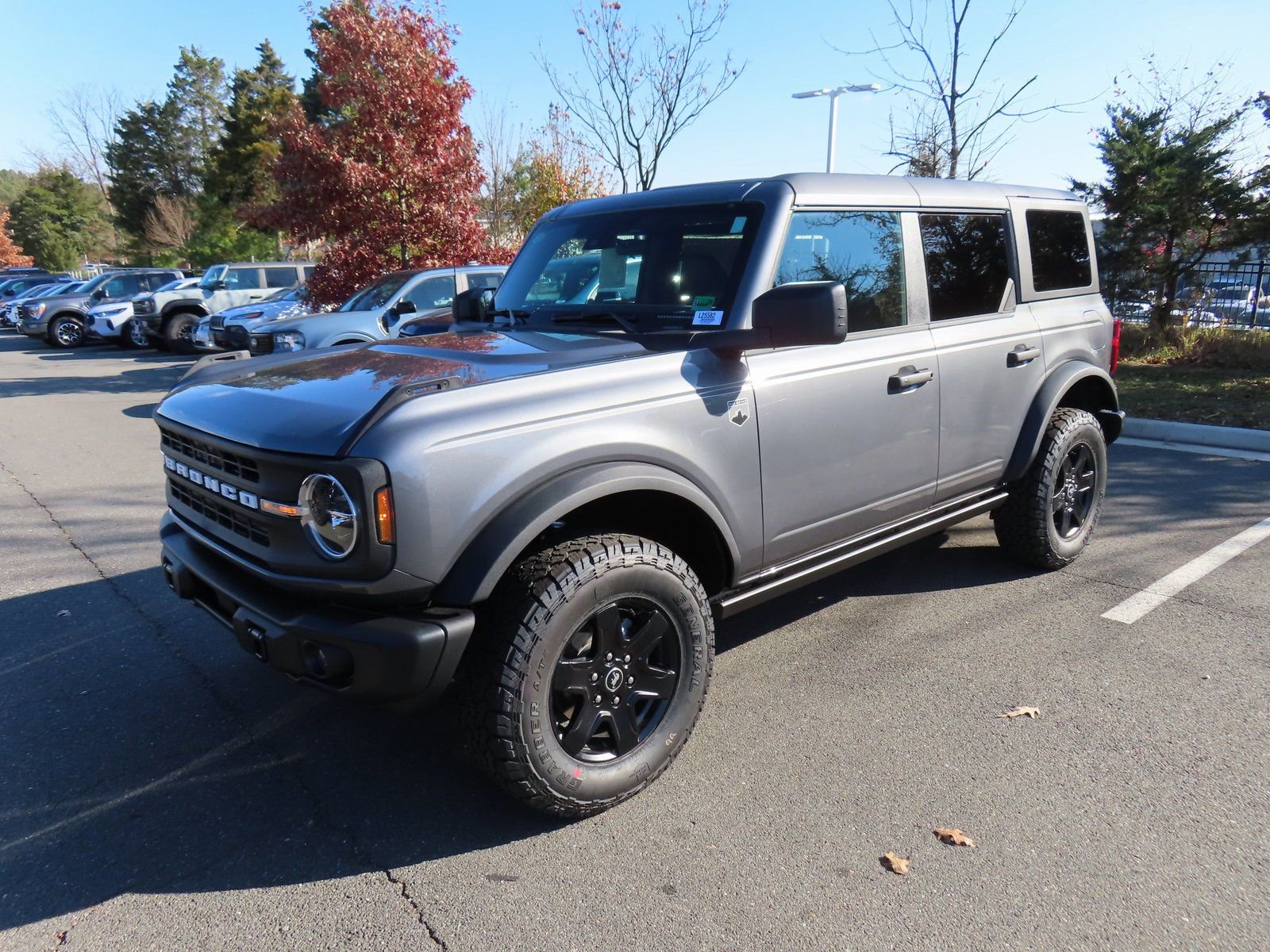 New 2025 Ford Bronco Big Bend w/ Black Diamond Package image 3