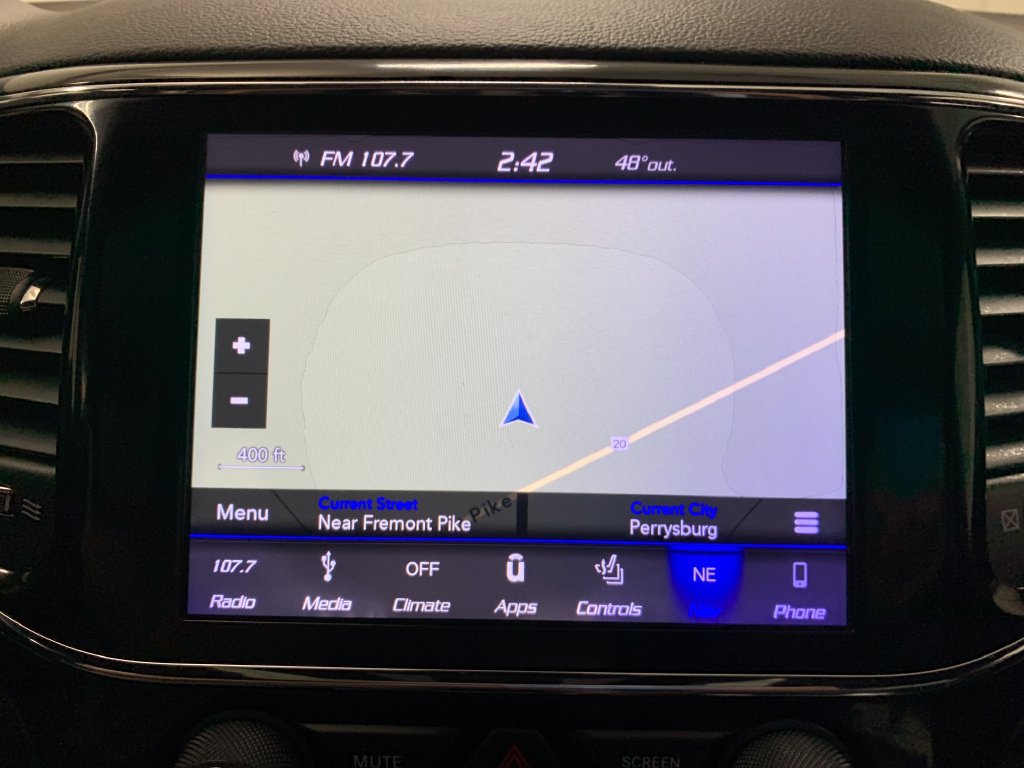 Used 2019 Jeep Grand Cherokee Altitude AWD/4WD image 10
