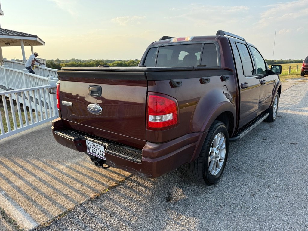 Used 2007 Ford Explorer Sport Trac Limited image 5