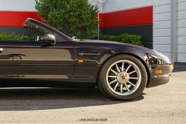 Used 1998 Aston Martin DB7 Volante image 11