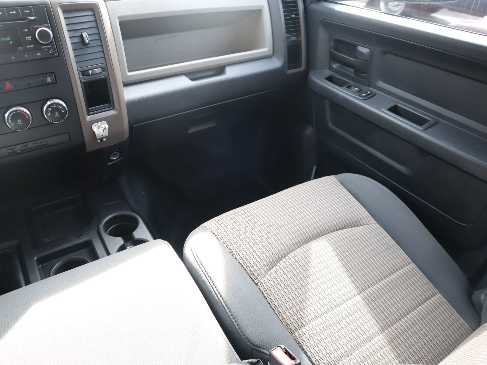 Used 2012 RAM 2500 ST w/ Popular Equipment Group AWD/4WD image 35