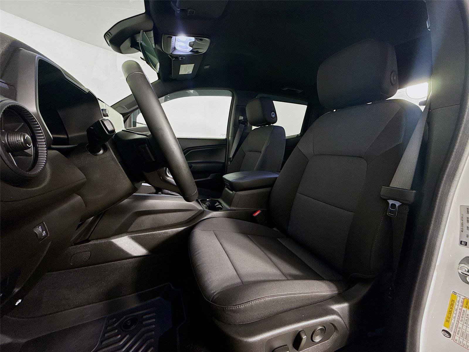 Used 2024 Chevrolet Colorado W/T w/ WT Convenience Package II image 20