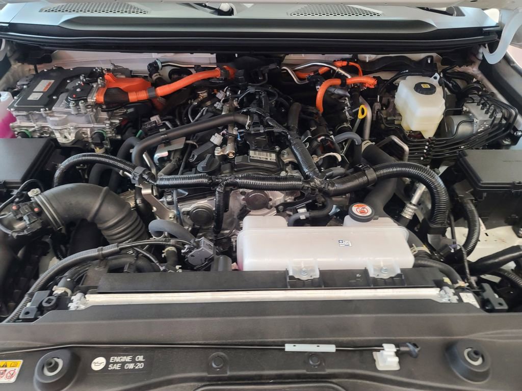 Used 2025 Toyota Land Cruiser image 38