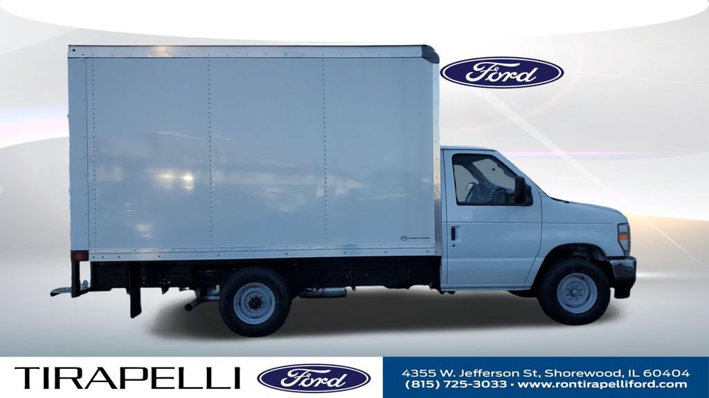 New 2026 Ford E-350 and Econoline 350 Super Duty w/ Power Equipment Group RWD image 7