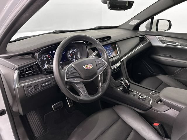 Used 2024 Cadillac XT5 Sportv w/ Technology Package AWD/4WD image 22