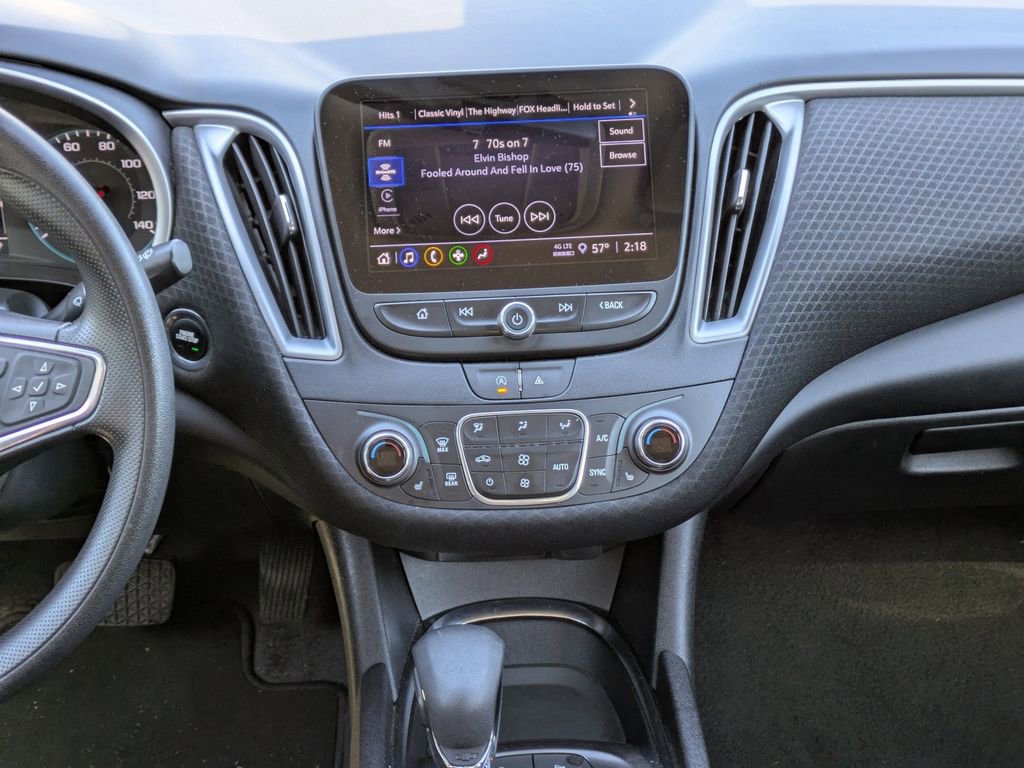 Used 2024 Chevrolet Malibu LT image 17