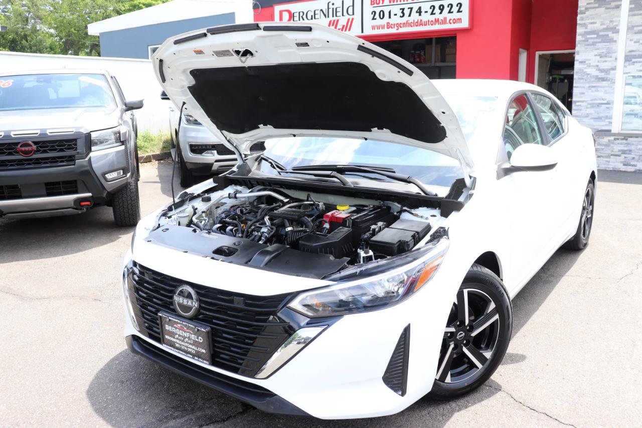 Used 2024 Nissan Sentra SV FWD image 44