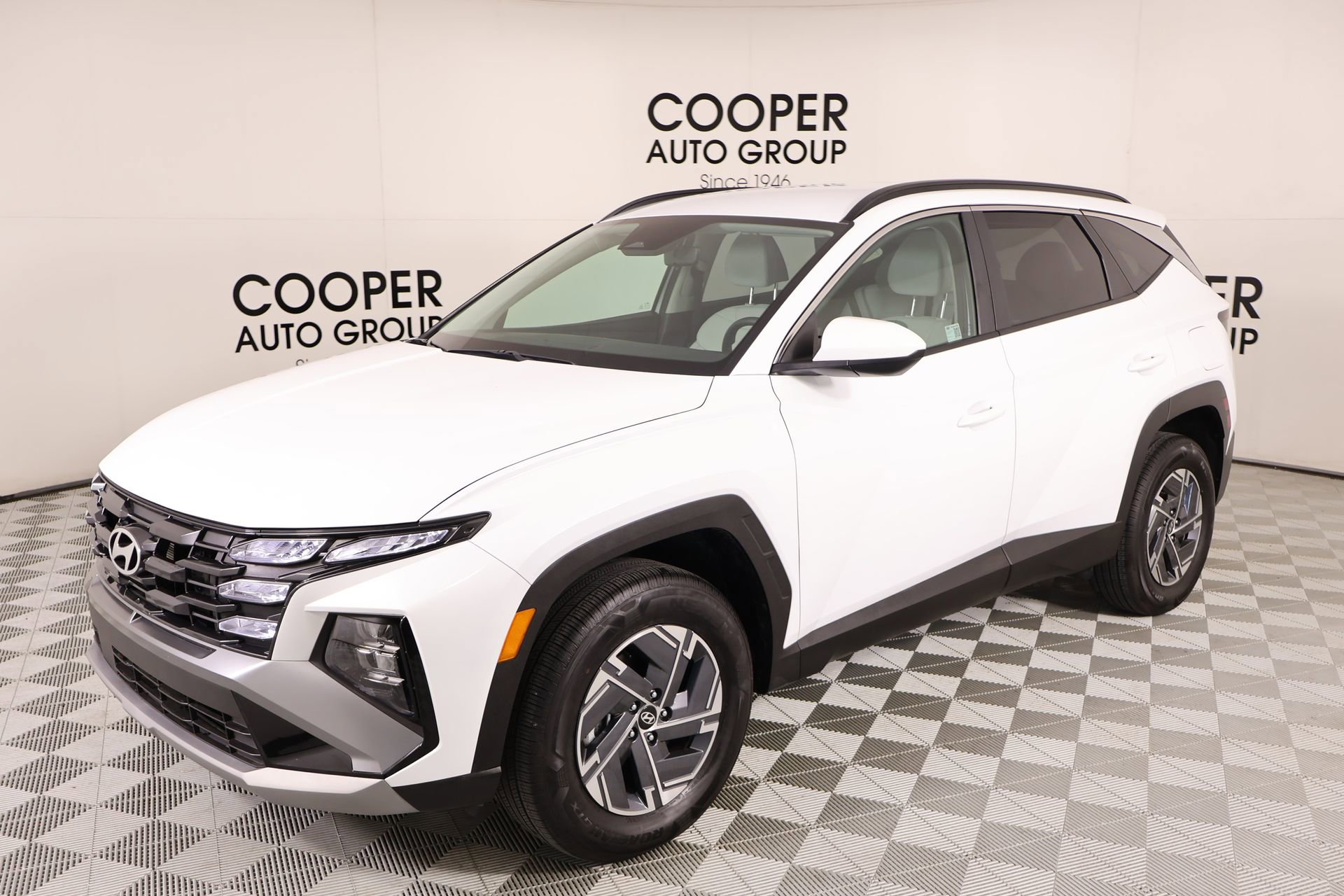 Certified 2025 Hyundai Tucson Blue image 9