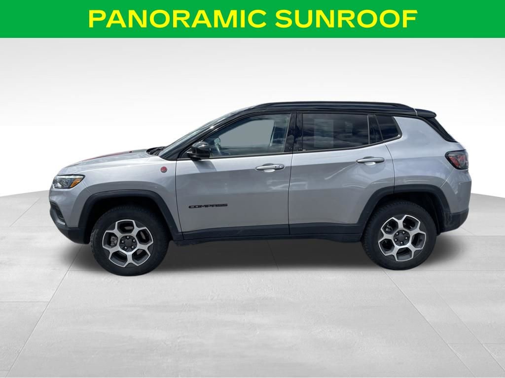 Used 2022 Jeep Compass Trailhawk w/ Trailhawk Elite Group AWD/4WD image 6