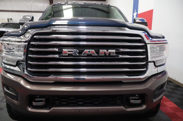 Used 2019 RAM 3500 Limited AWD/4WD image 17