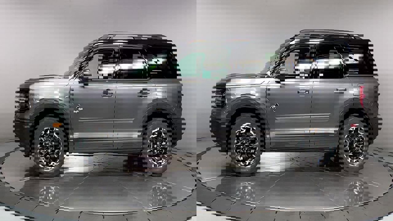 New 2025 Ford Bronco Sport Outer Banks image 5