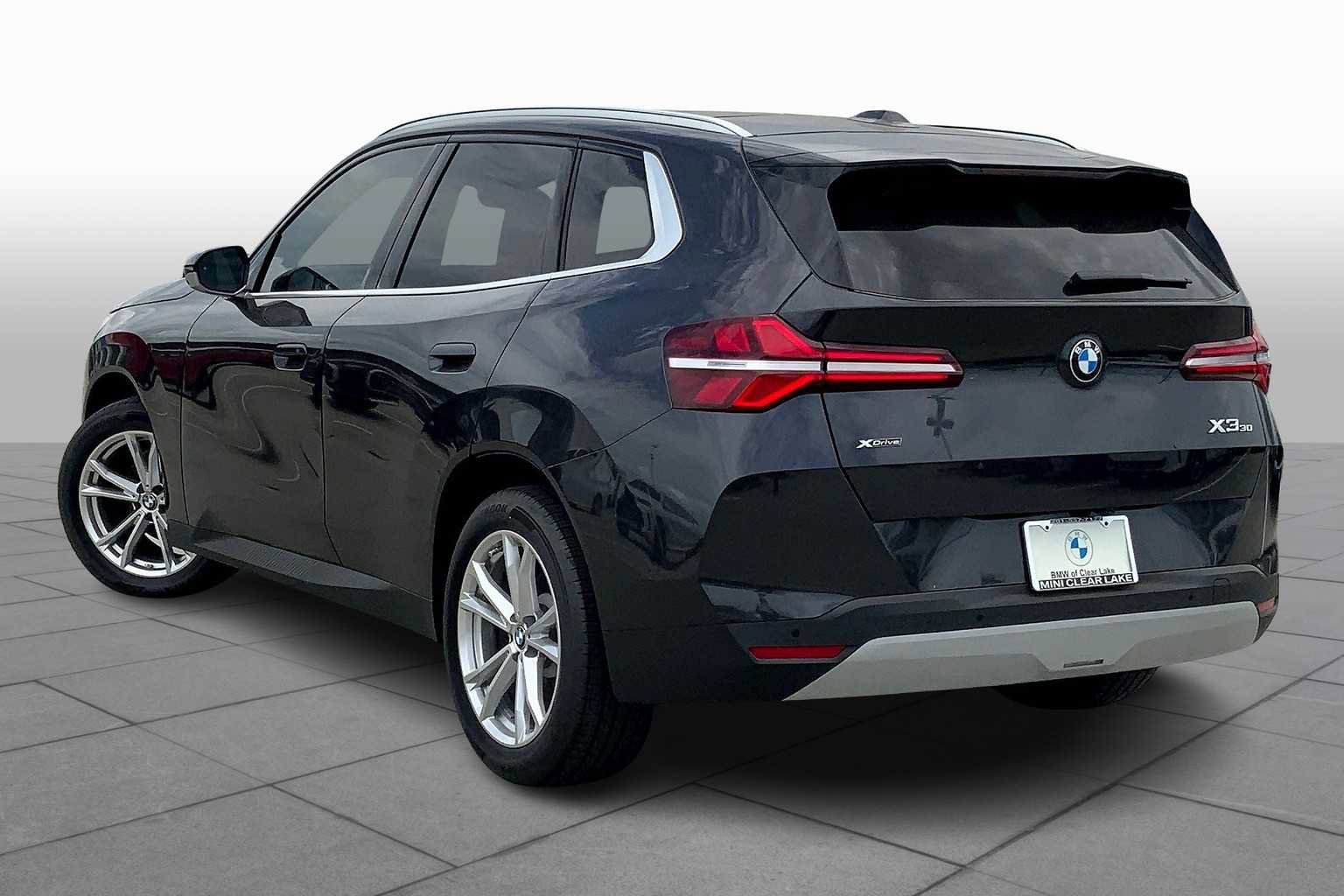 New 2025 BMW X3 xDrive30i w/ Premium Package image 12