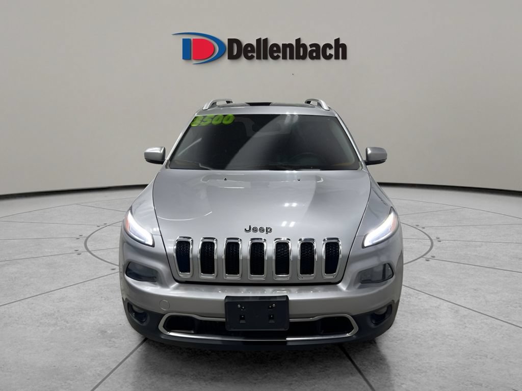 Used 2015 Jeep Cherokee Limited w/ Luxury Group AWD/4WD image 6