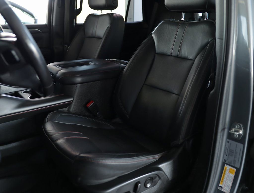 Used 2021 Chevrolet Tahoe RST w/ Luxury Package AWD/4WD image 24