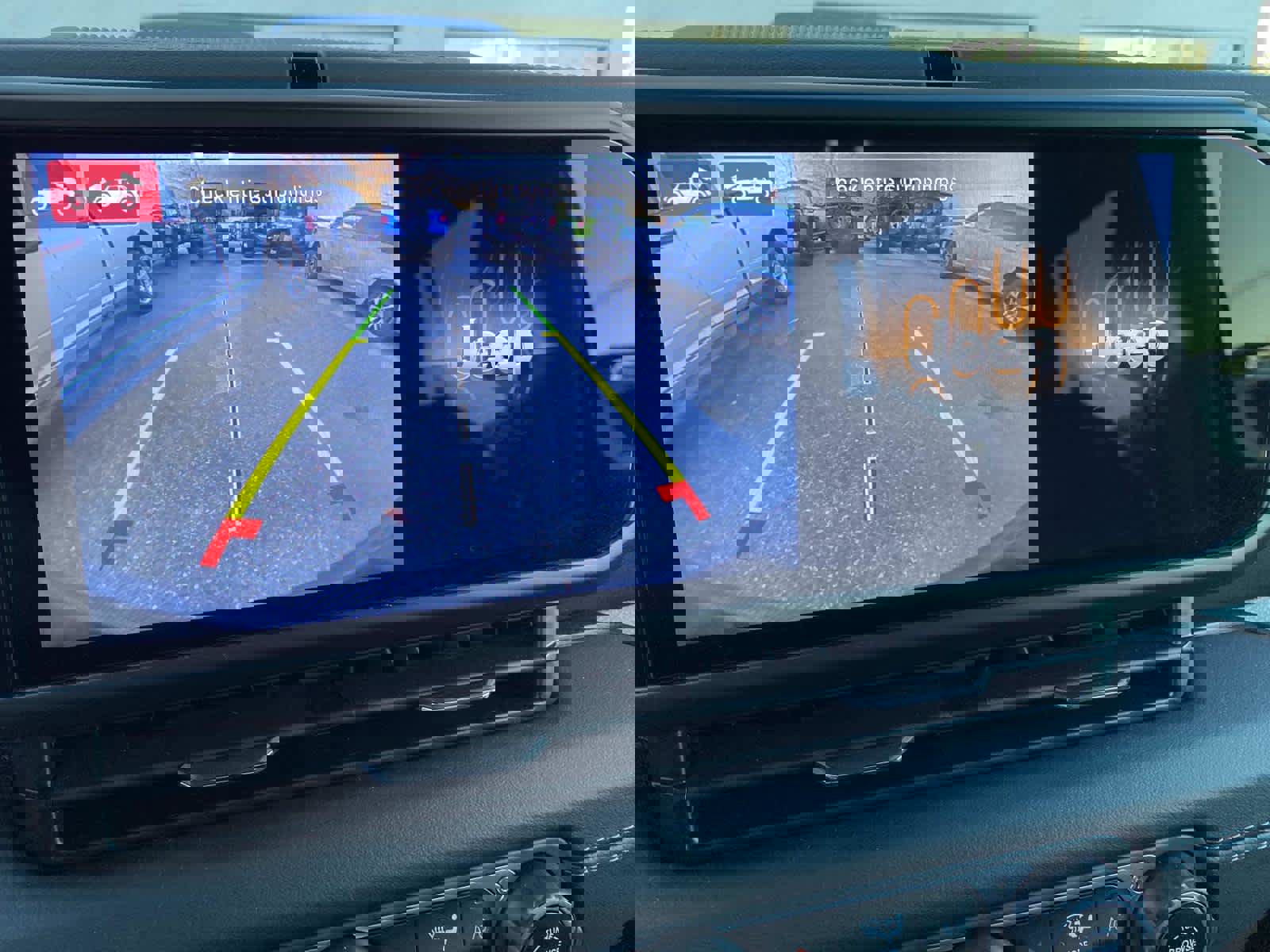 Used 2024 Jeep Wrangler Sahara w/ Technology Group image 16