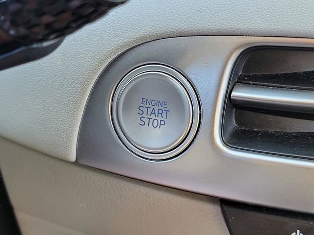 Used 2023 Hyundai Palisade SEL image 25