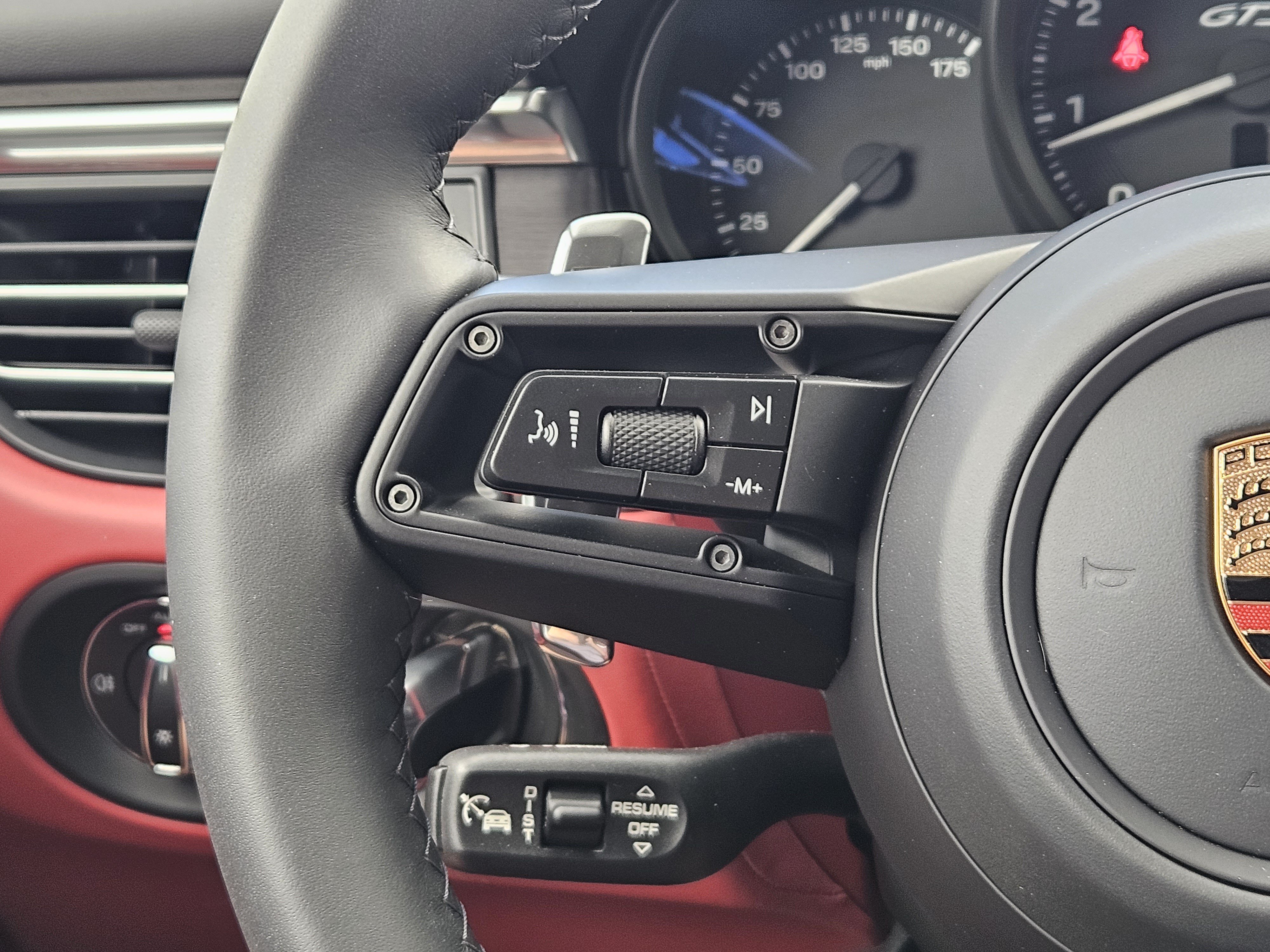 Certified 2026 Porsche Macan GTS AWD/4WD image 26