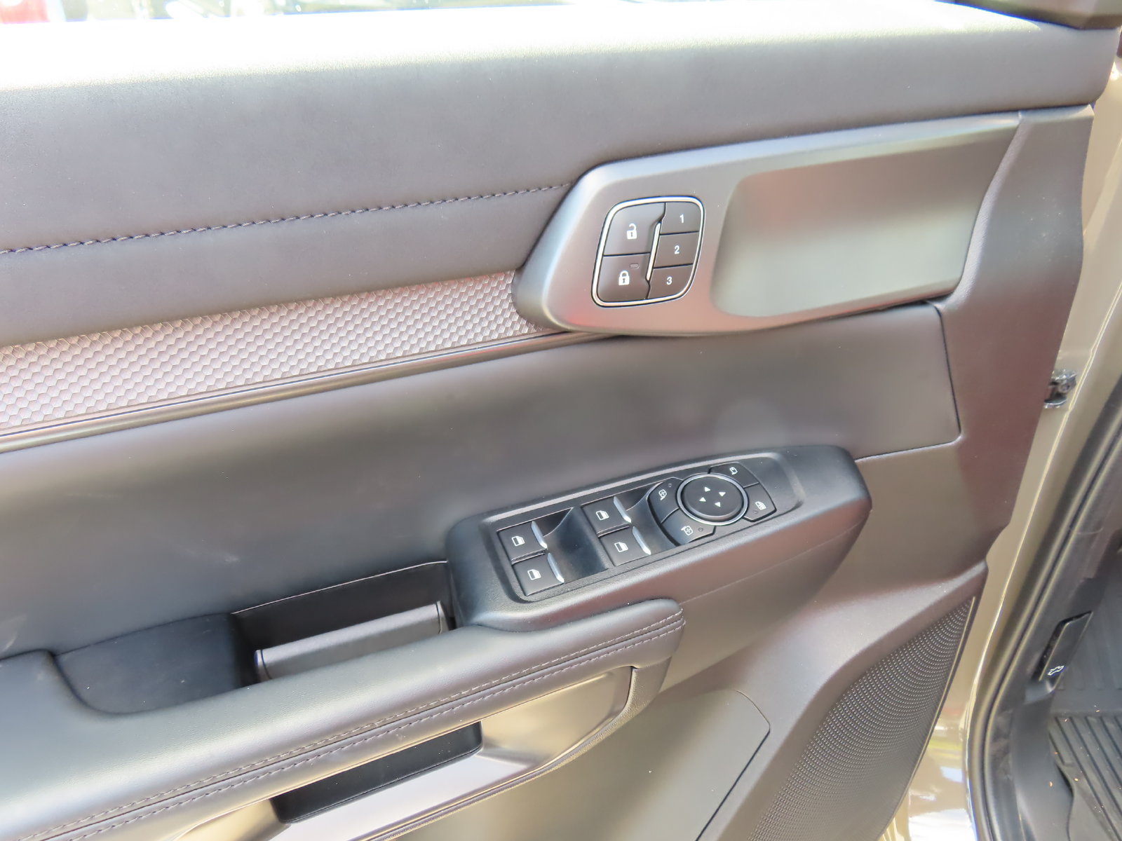 Certified 2026 Ford Ranger Raptor AWD/4WD image 15