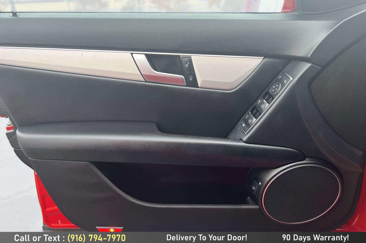 Used 2012 Mercedes-Benz C 250 Sedan image 18