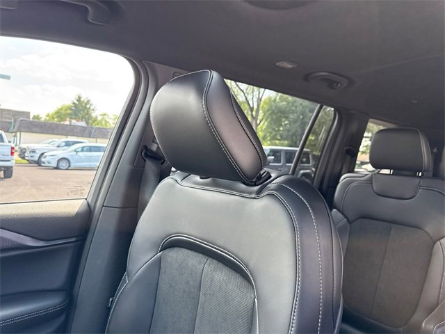 New 2025 Jeep Grand Cherokee L Altitude image 25