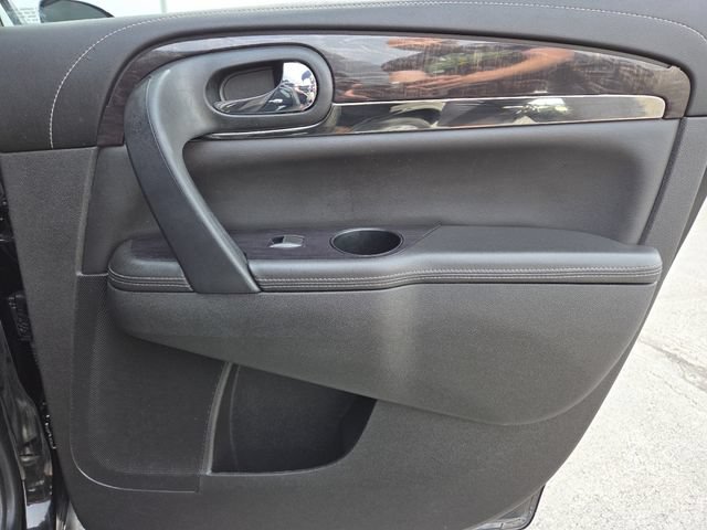 Used 2017 Buick Enclave Leather FWD image 23