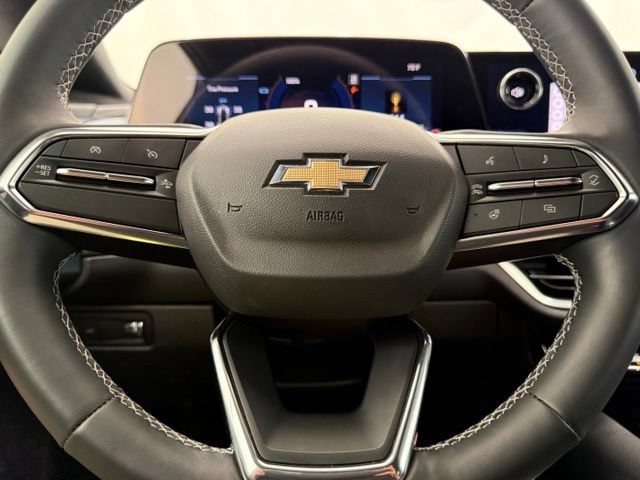 Used 2024 Chevrolet Equinox EV LT w/ LPO, Trailering Package FWD image 38
