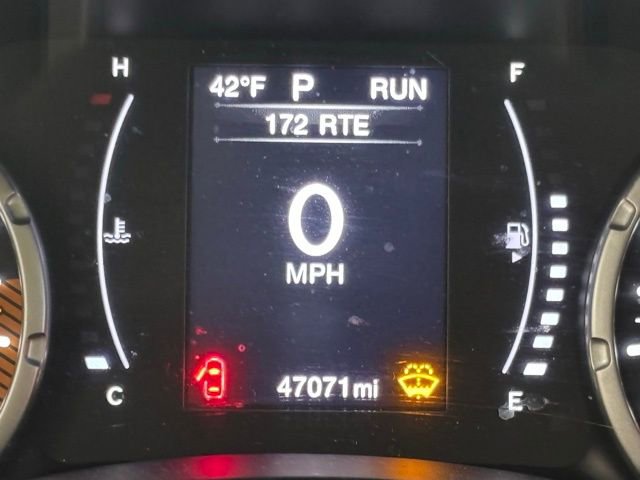 Used 2023 Jeep Renegade Latitude w/ Sun/Sound Group image 19