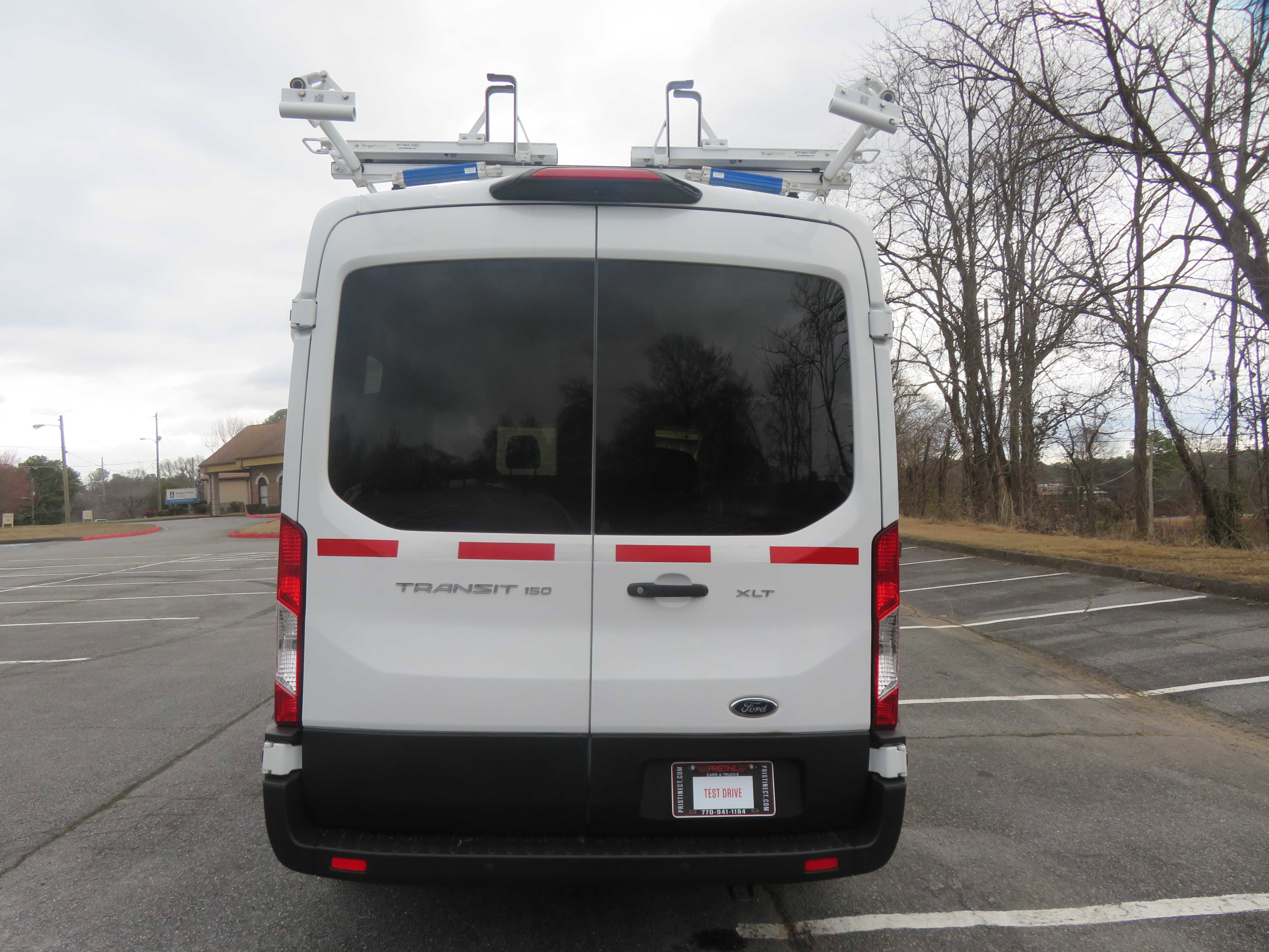 Used 2019 Ford Transit 150 XLT image 5