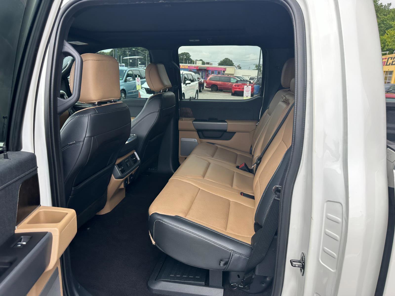 Used 2021 Ford F150 Lariat w/ Equipment Group 502A High image 20