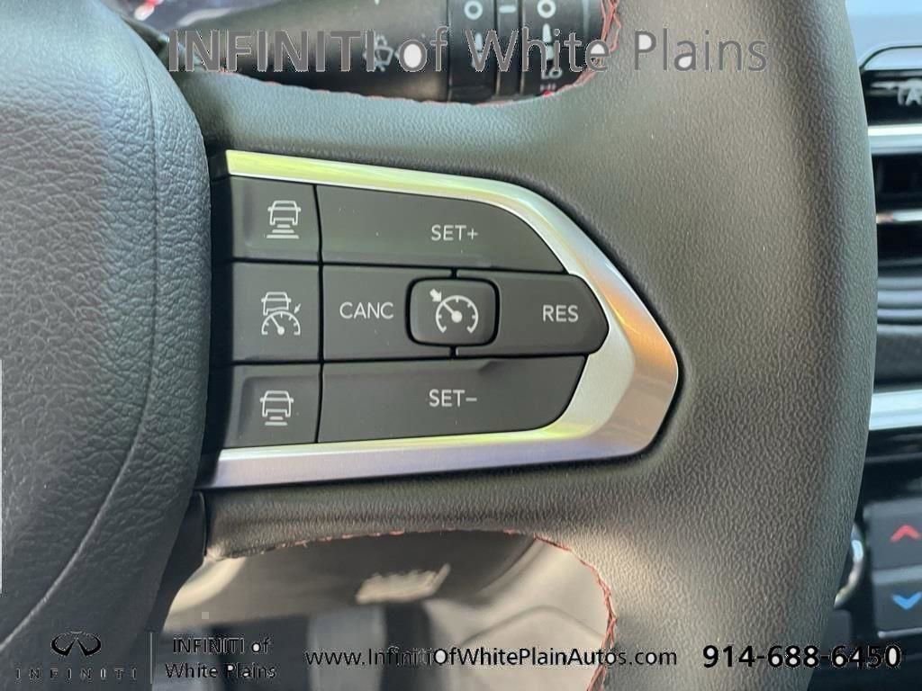 Used 2024 Jeep Compass Trailhawk image 20