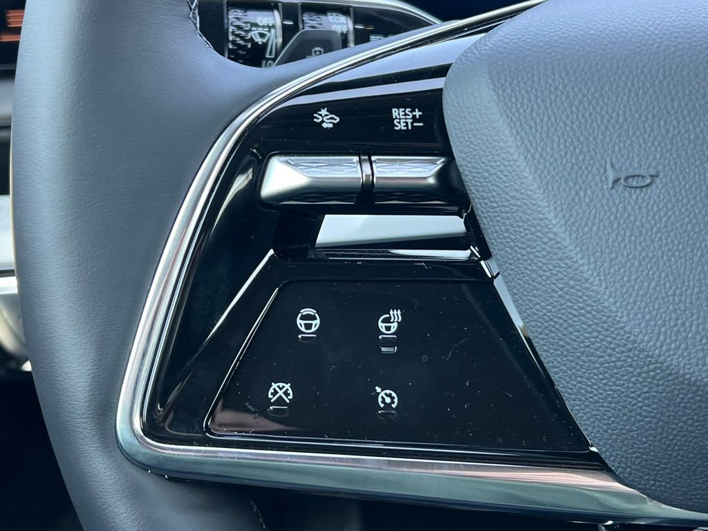 New 2025 Cadillac Optiq Sport 1 AWD/4WD image 19