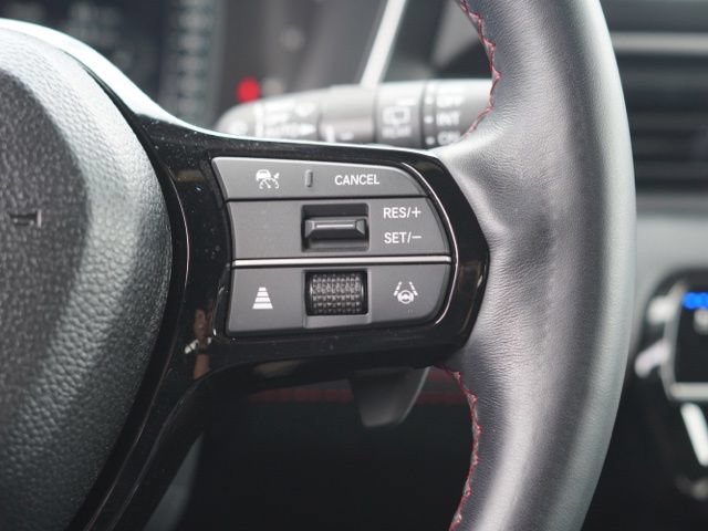 Used 2025 Honda Pilot Black Edition image 26