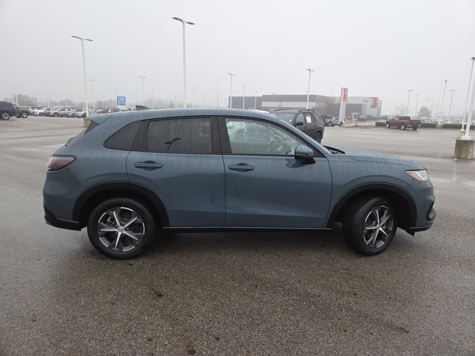 Used 2023 Honda HR-V EX-L image 17