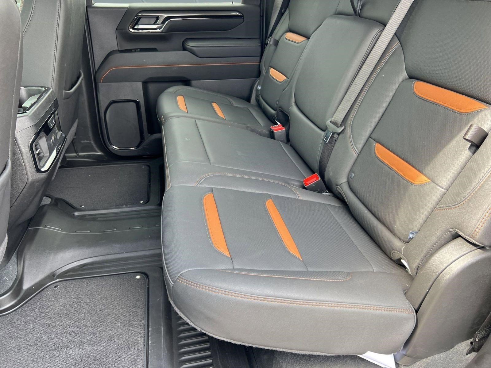 Certified 2025 GMC Sierra 2500 AT4 w/ AT4 Premium Plus Package image 13