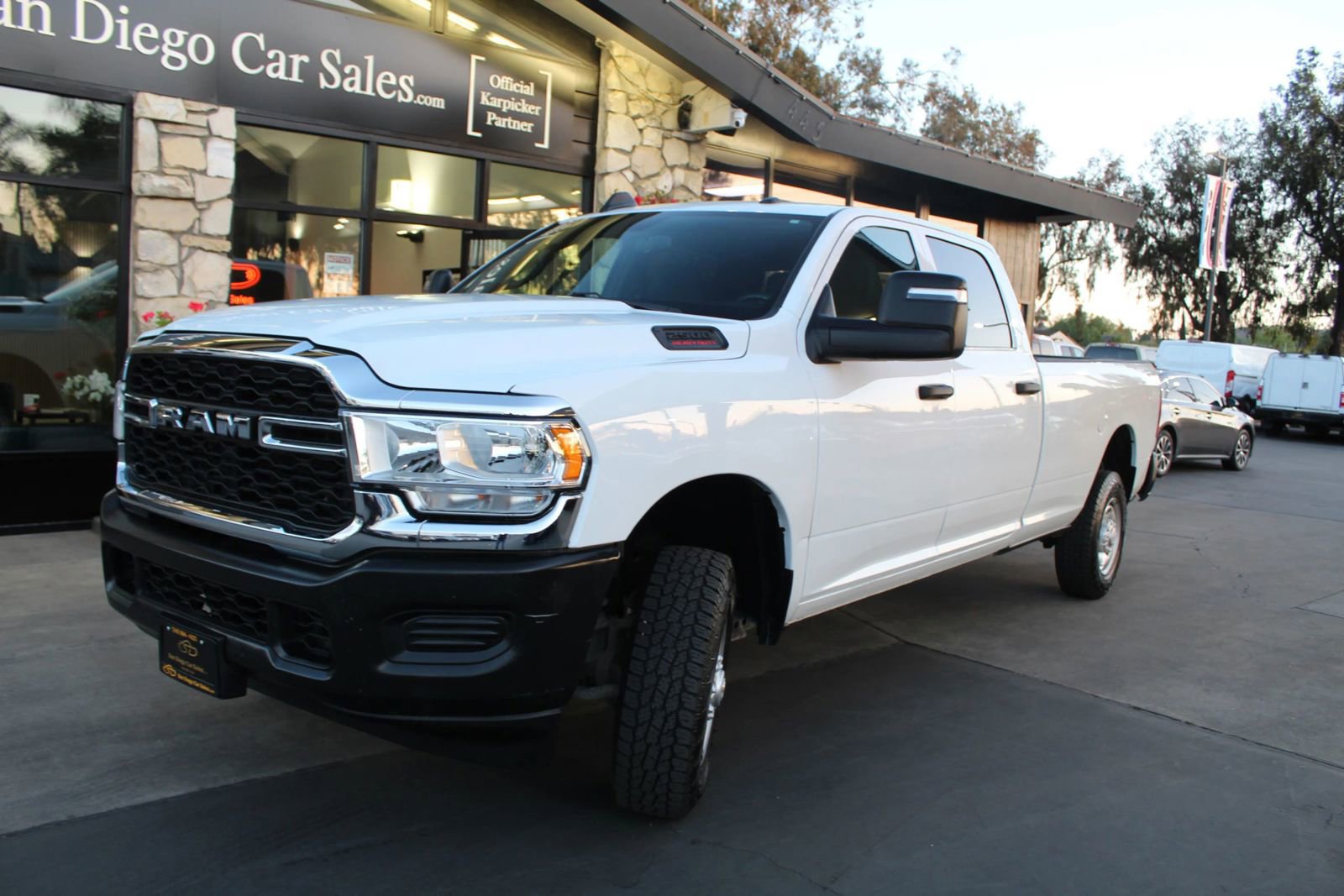 Used 2023 RAM 2500 Tradesman AWD/4WD image 1