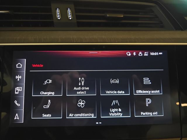 Used 2024 Audi Q8 e-tron Premium Plus w/ Premium Plus Package AWD/4WD image 24