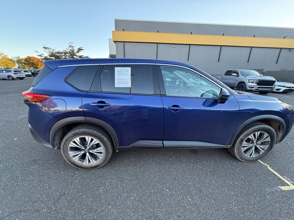 Used 2021 Nissan Rogue SV AWD/4WD image 8