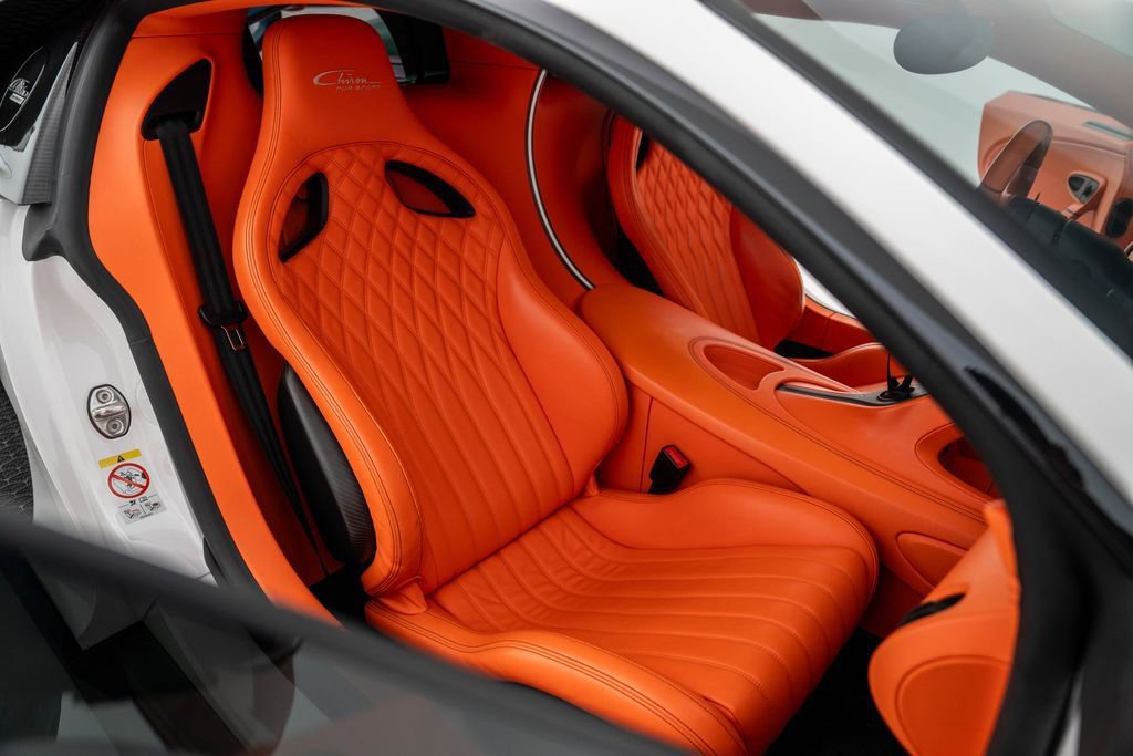 Used 2022 Bugatti Chiron Pur Sport image 41