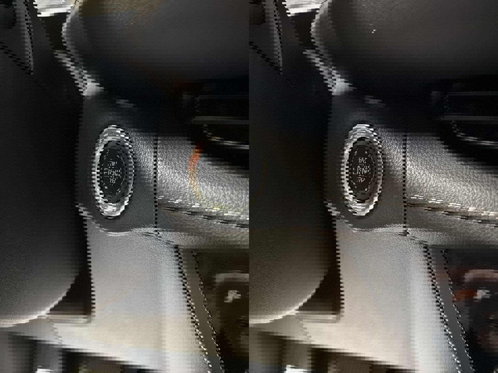 Used 2023 Buick Envision Preferred image 16