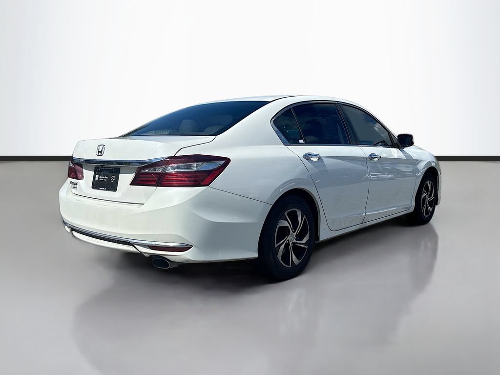 Used 2017 Honda Accord LX image 3