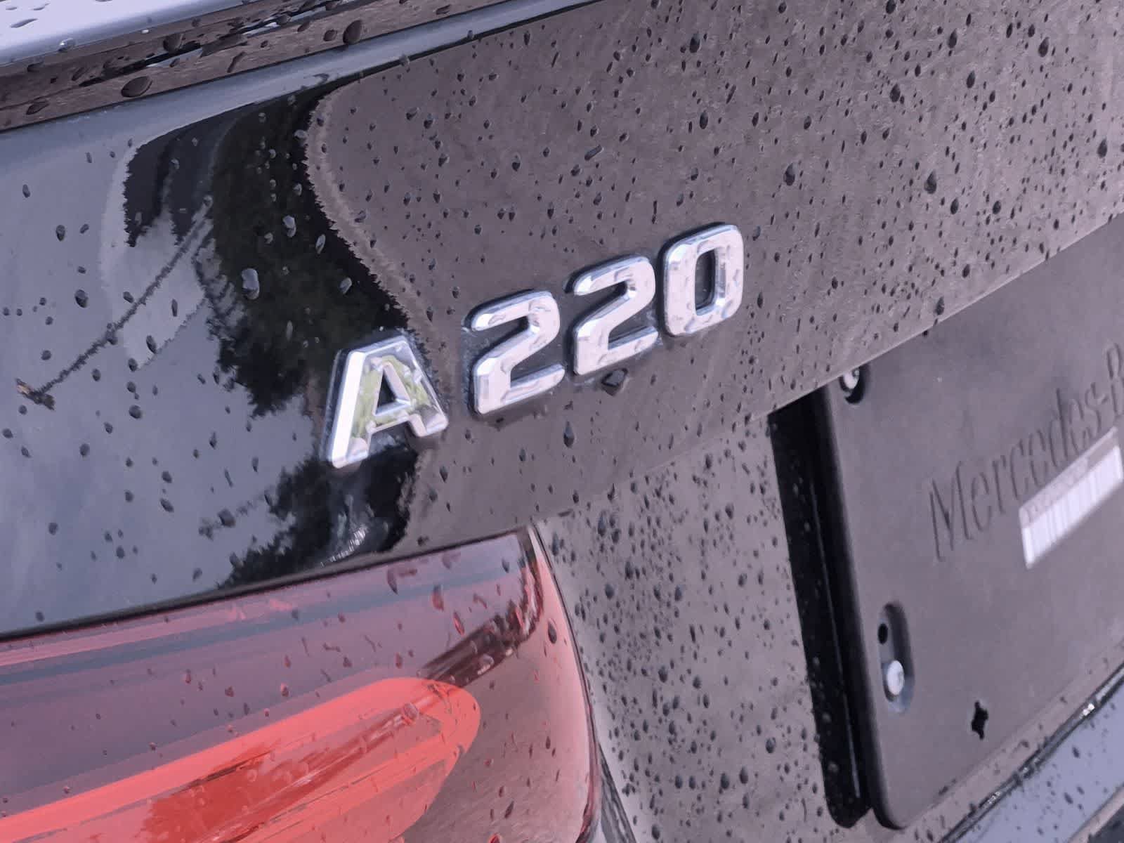 Used 2022 Mercedes-Benz A 220 4MATIC image 13
