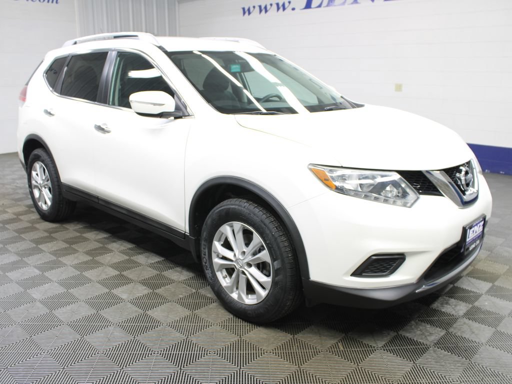 Used 2015 Nissan Rogue SV AWD/4WD image 3