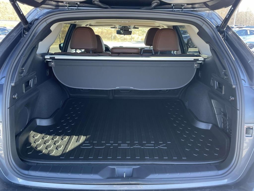 Used 2025 Subaru Outback Touring XT w/ Tech Package 2 image 29