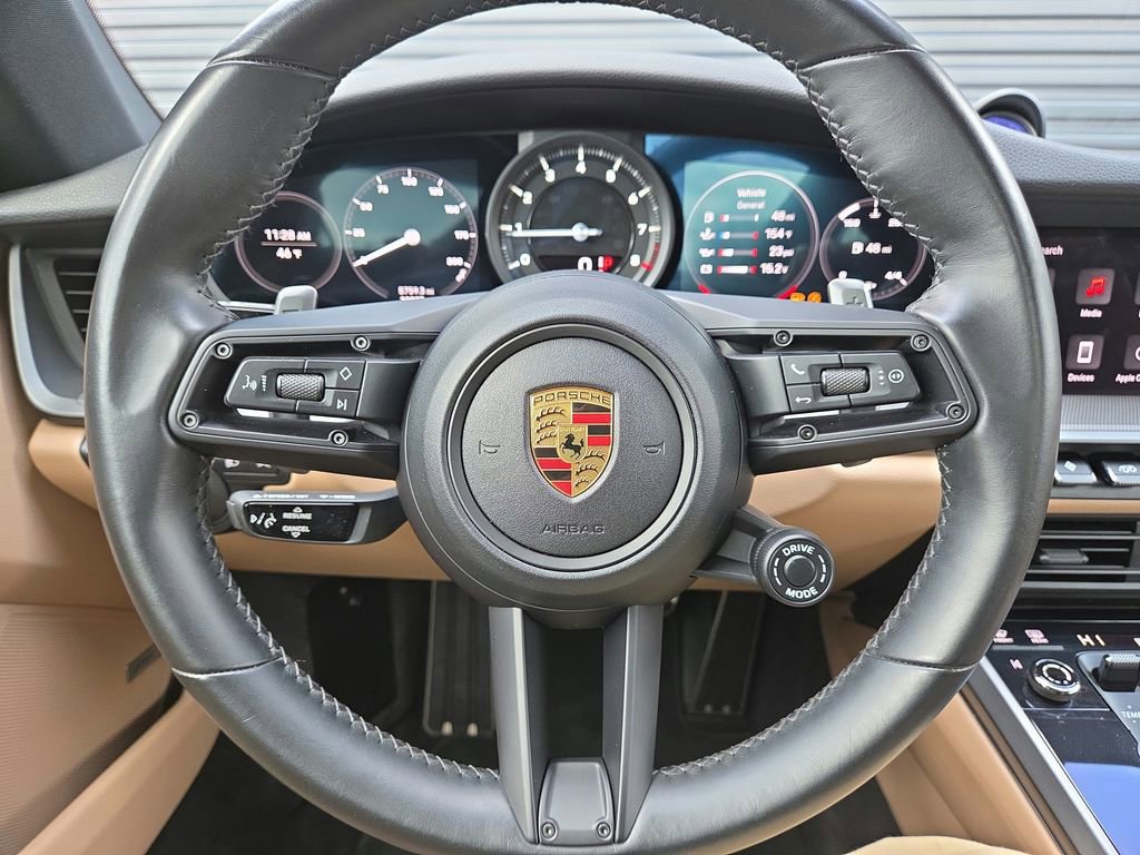 Certified 2022 Porsche 911 Carrera S image 9