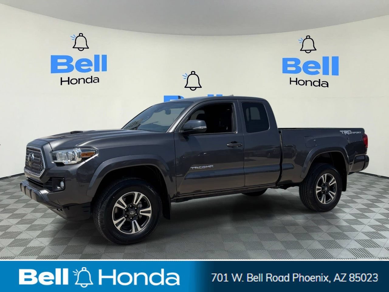 Used 2019 Toyota Tacoma TRD Sport RWD image 1